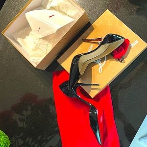 Pre-owned Christian Louboutin pumps-So Kate